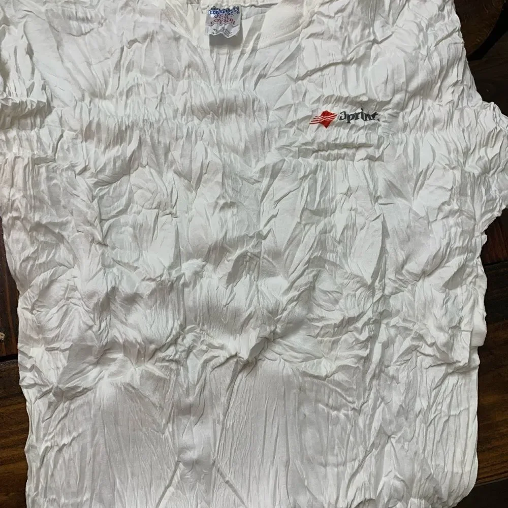 Vintage nokia 6210 shaped white Gildan active wear heavy weigh cotton T shirt